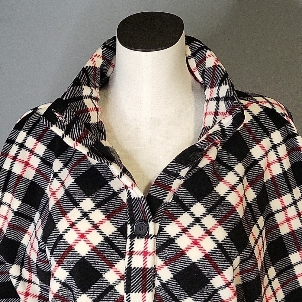 Liz Claiborne Active Plaid Fleece Button-Up Dolman Sleeve Poncho Cape Size XL - Picture 5 of 11